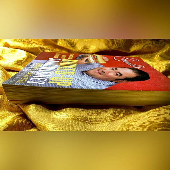 Emeril's Kicked-Up Sandwiches: Stacked with Flavor
Book by Emeril Lagasse - Picture 5 of 8